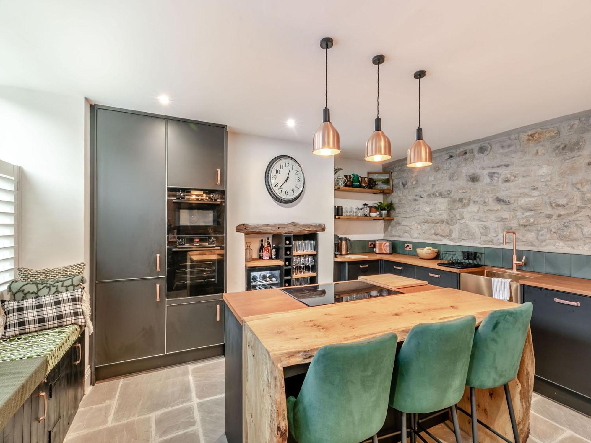 Verona House Tideswell Exterior photo